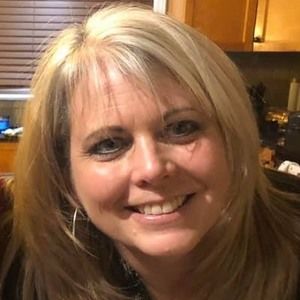 Meet your Posher, Carrie